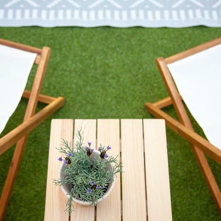 Renovated Apart With Private Courtyard, By Timecooler Lisbon Exterior photo